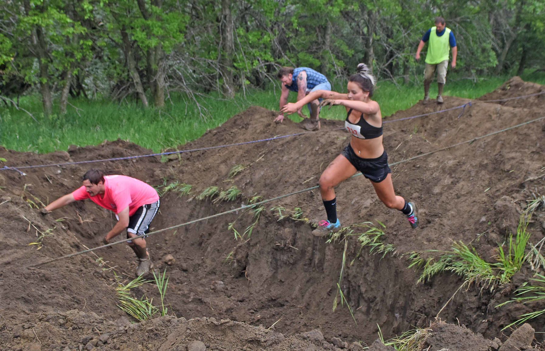 061719-nws-mudrun2.jpg